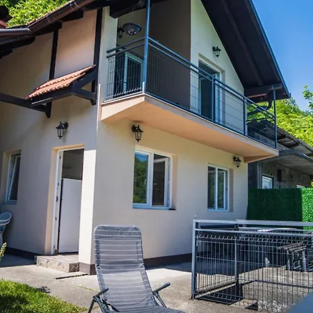 Vikendica Reset, Zvornicko Jezero Tatil Evi
